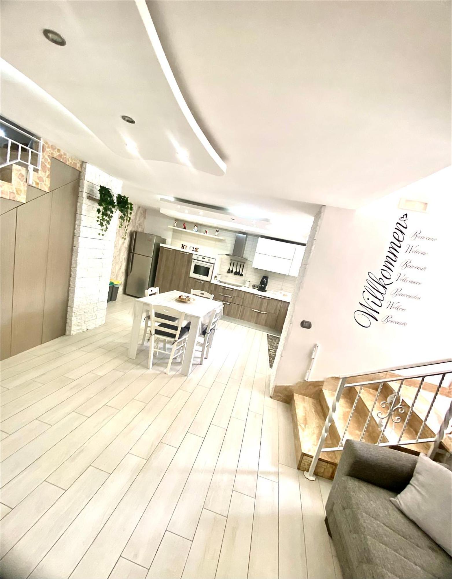 Daly Home Intero Appartamento Mugnano di Napoli Экстерьер фото