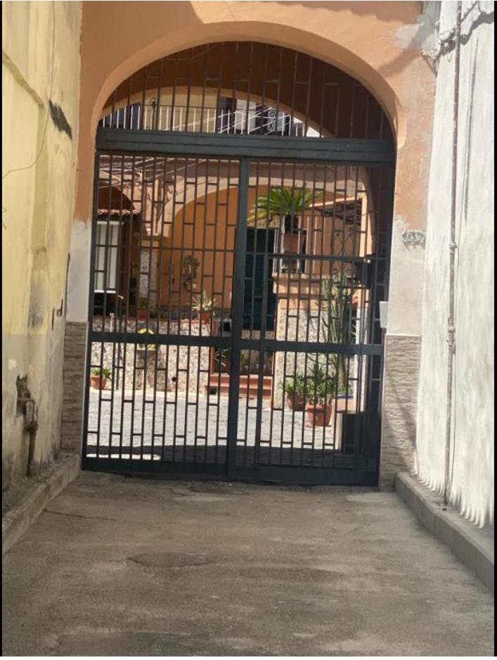 Daly Home Intero Appartamento Mugnano di Napoli Экстерьер фото